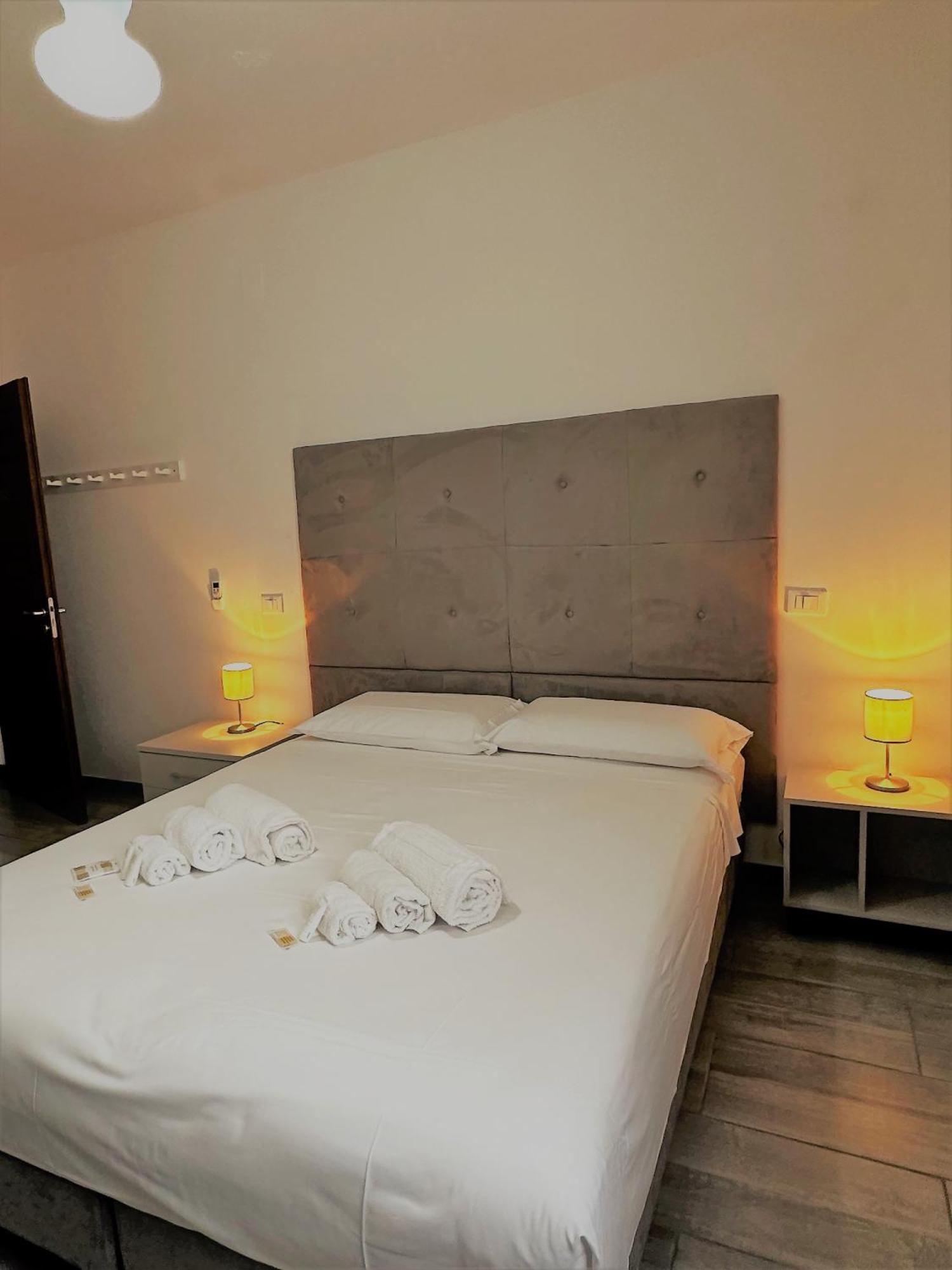 Hotel The Flash - Venturina Terme Kültér fotó