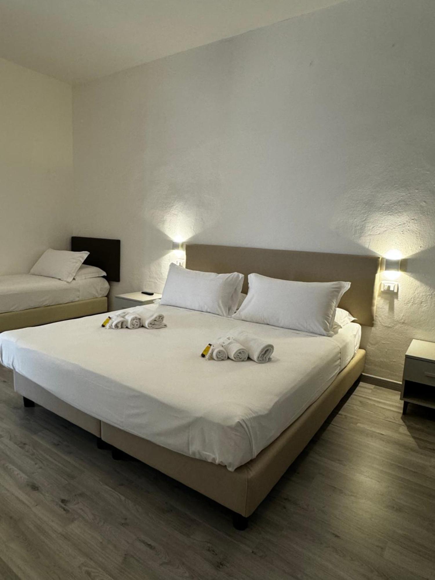 Hotel The Flash - Venturina Terme Kültér fotó